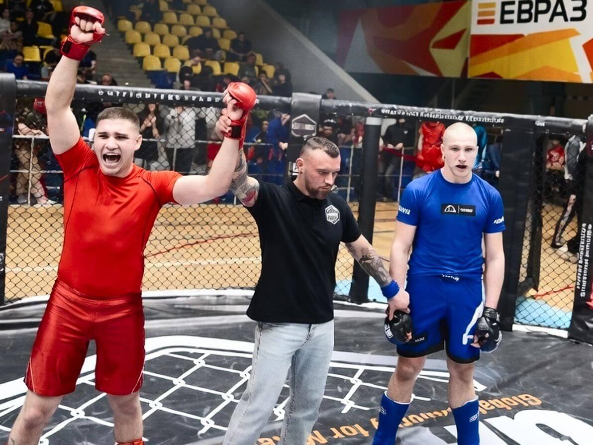 Момент триумфа на татами в Нижнем Тагиле.